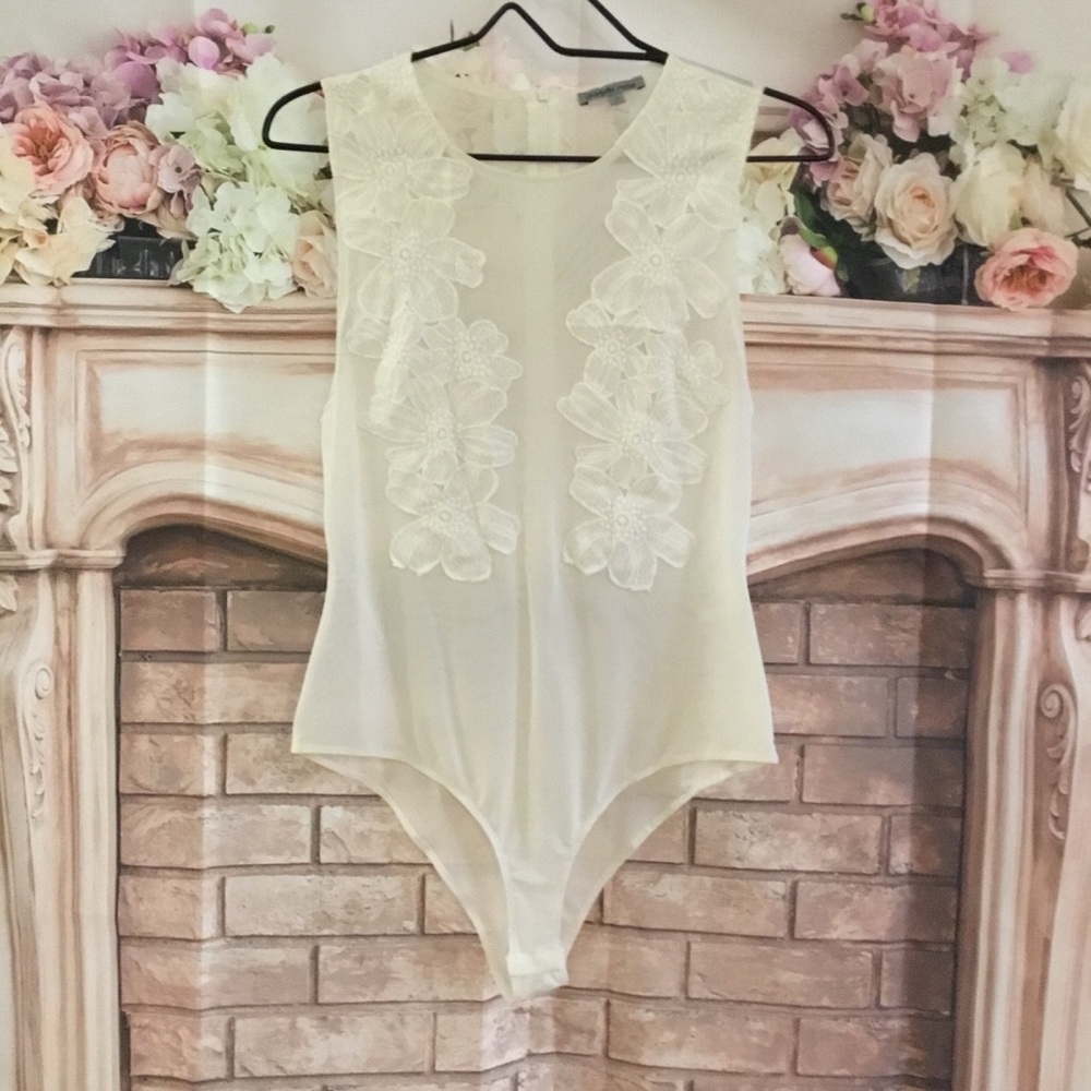 NWOT Charlotte Russe Sheer Bodysuit Sz. L